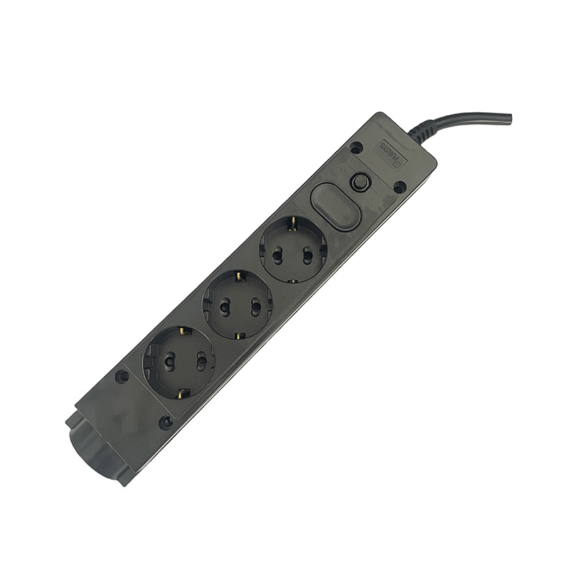 Lichtgewicht 4 verkooppunten KC Standard Sockets zonder schakelaar Lichtgewicht 4 verkooppunten KC Standard Sockets zonder schakelaar